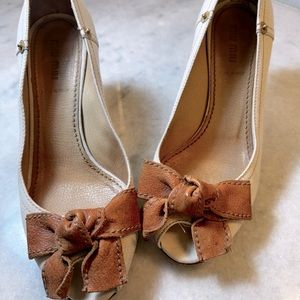 Authentic MiuMiu heels size 38